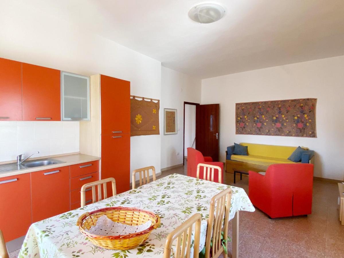 I Fenicotteri - Appartamenti Sul Mare Calasetta Exteriér fotografie