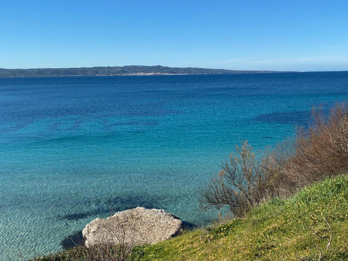 I Fenicotteri - Appartamenti Sul Mare Calasetta Exteriér fotografie