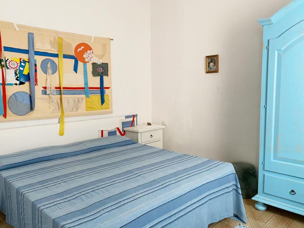 I Fenicotteri - Appartamenti Sul Mare Calasetta Exteriér fotografie